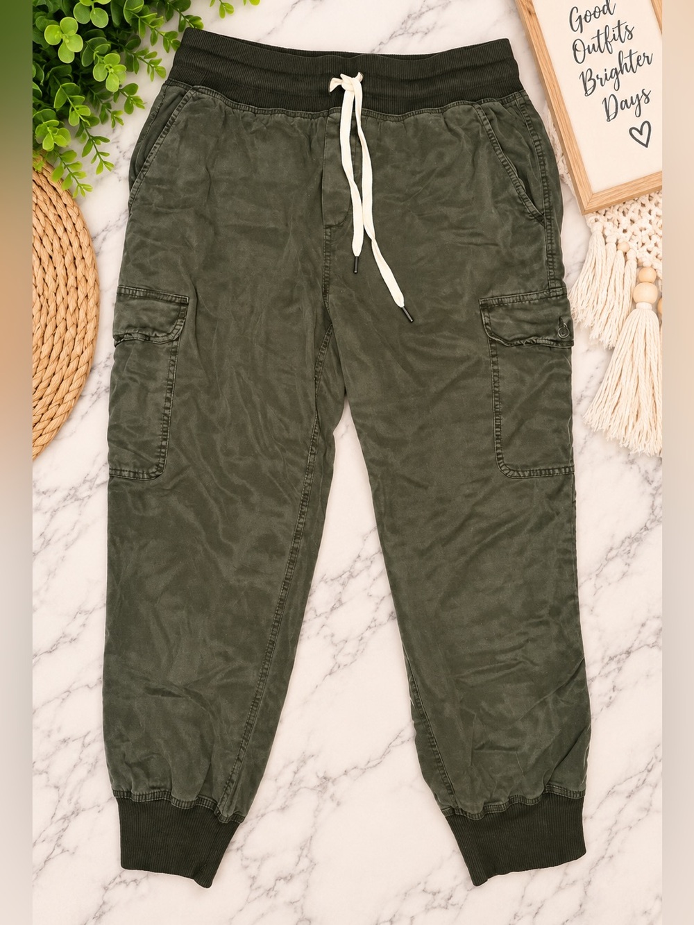Aerie Olive Green Cargo Jogger Pants Size Large | Elastic Waist Drawstring